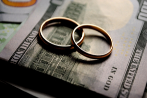 Financial Mistakes to Avoid in Divorce