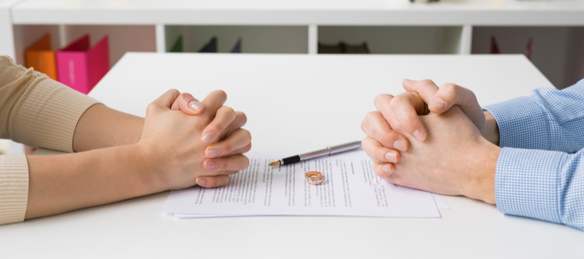 Should You Get a Divorce? Assess the Pros and Cons